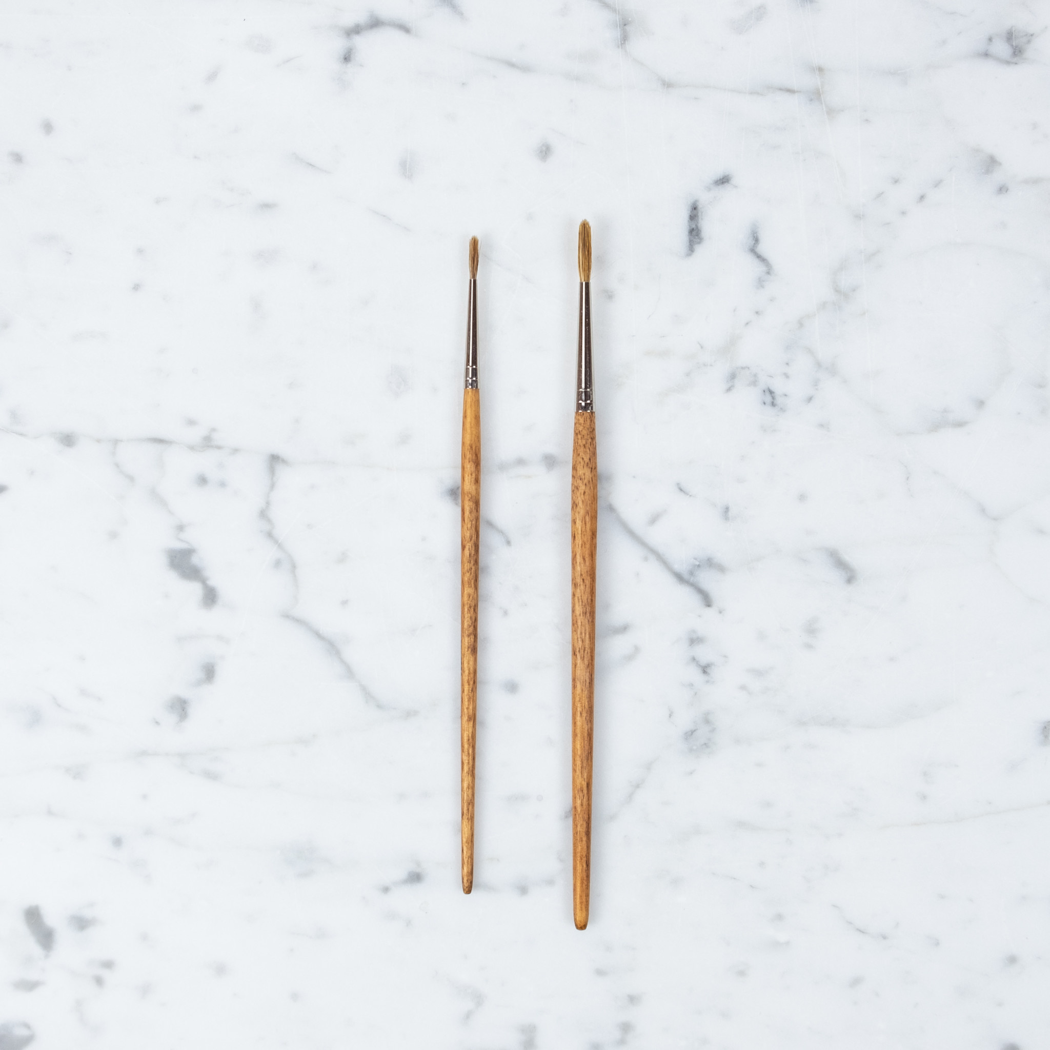 Brown Paintbrush with Cow Hair - Size 04 Round