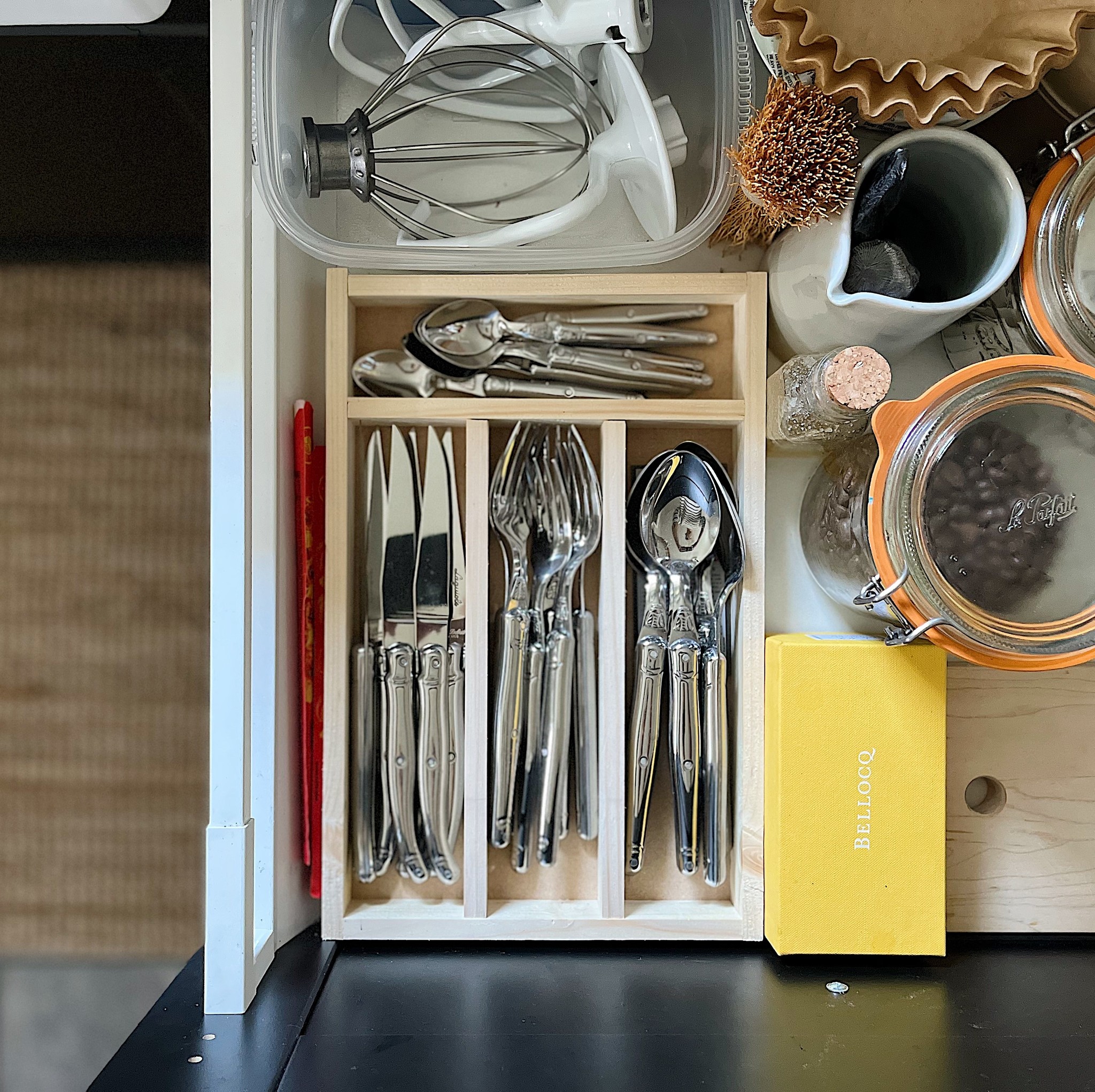 Jean Dubost 24 Piece Everyday Flatware Set- Stainless Steel Handles