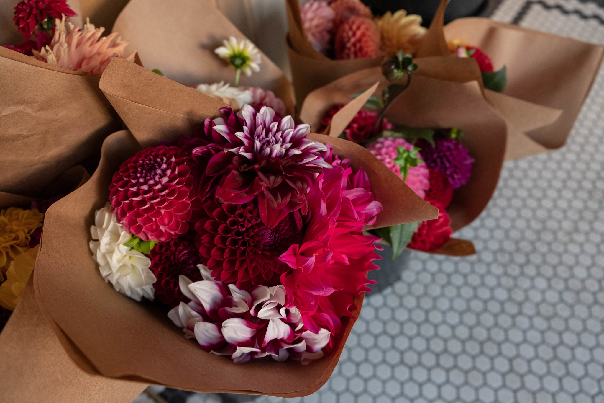 https://cdn.shoplightspeed.com/shops/625731/files/48559241/the-foundry-home-goods-dahlia-bouquets.jpg