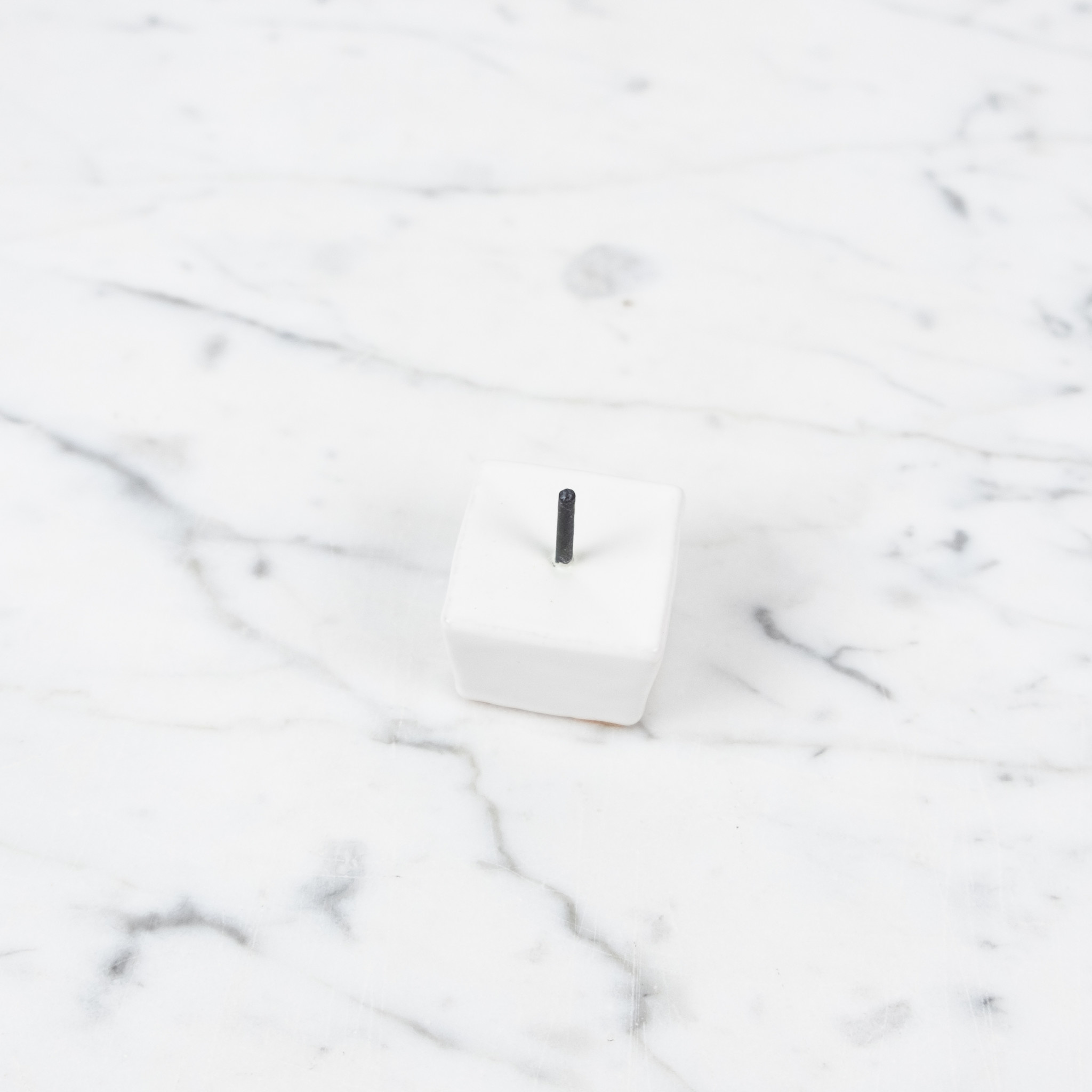 Rippoh Cube Candle Stand - White - Fits Nanohana Candles