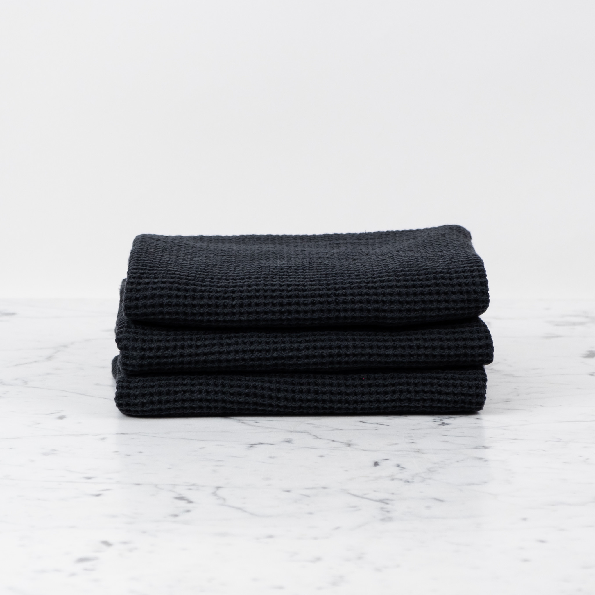 Linge Particulier French Linen + Cotton XL Waffle Hand Towel - Black - 20 x 32"