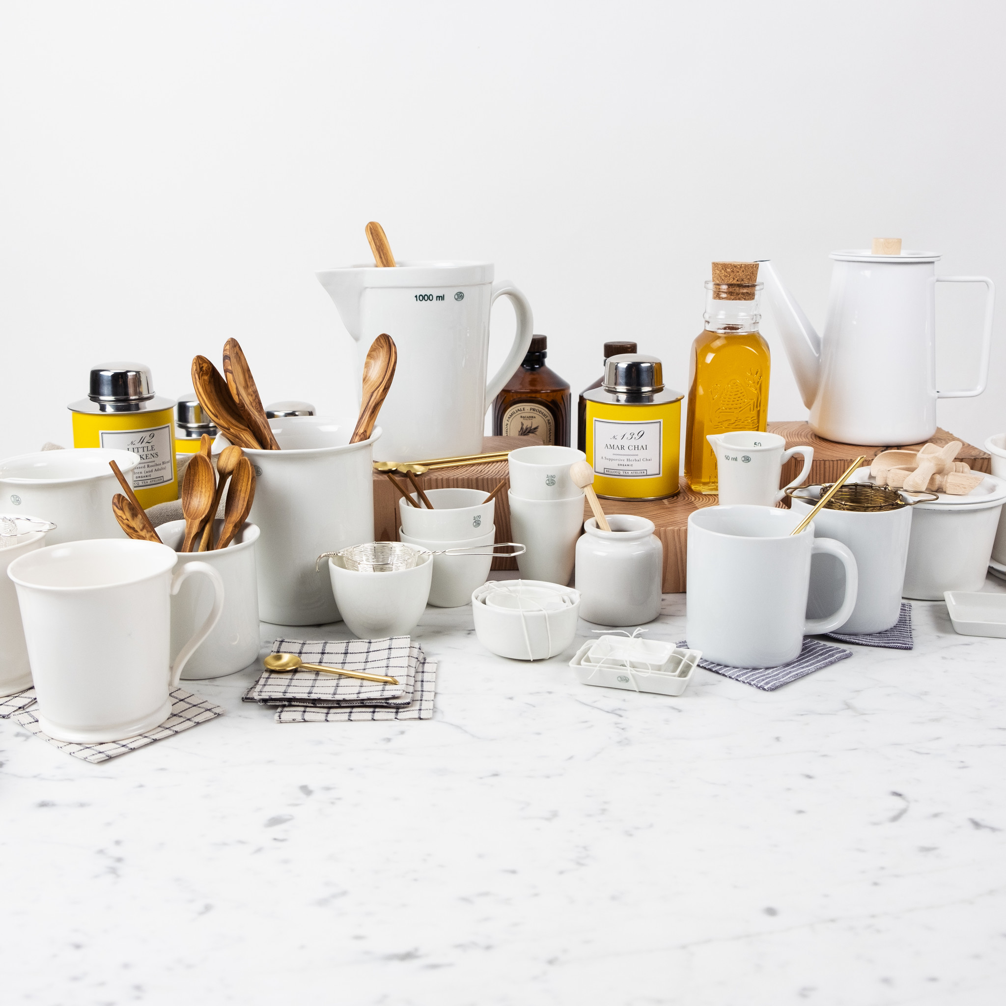 Hot Toddy Gift Basket with Cornishware Mugs - Life at Cloverhill