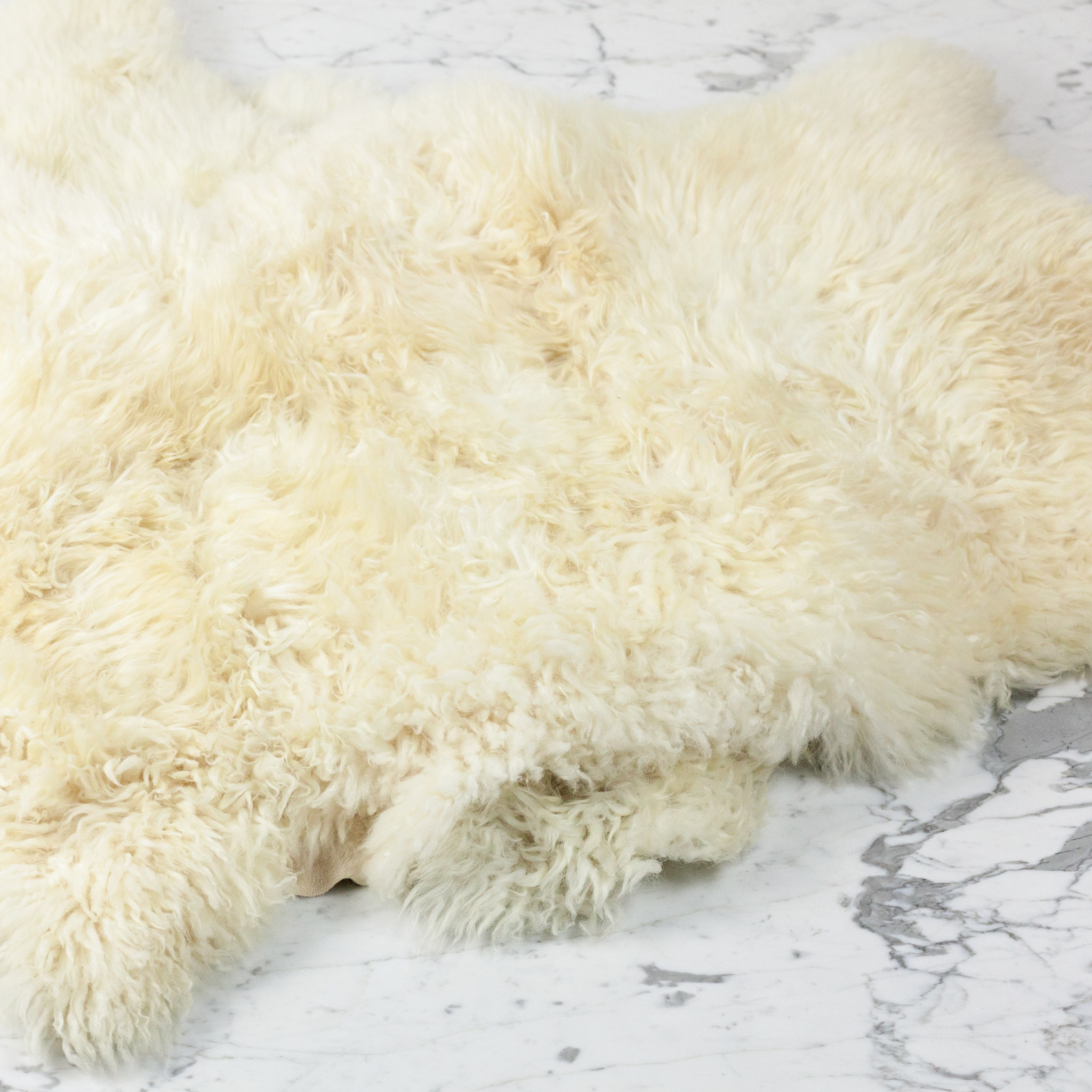 Natural White Rustic Sheepskin