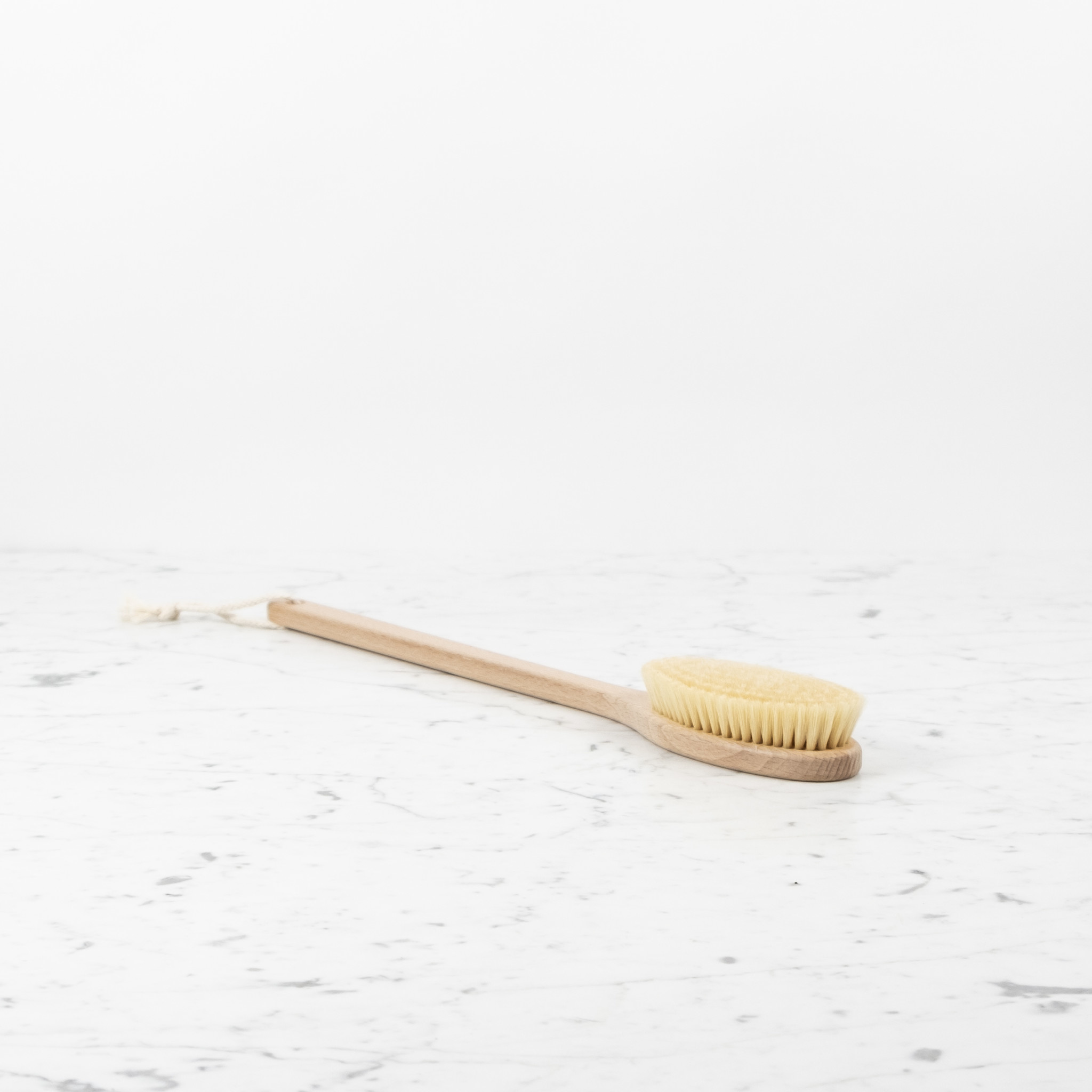 Beechwood Long Handle Bath Brush Oval With Handle - 20"