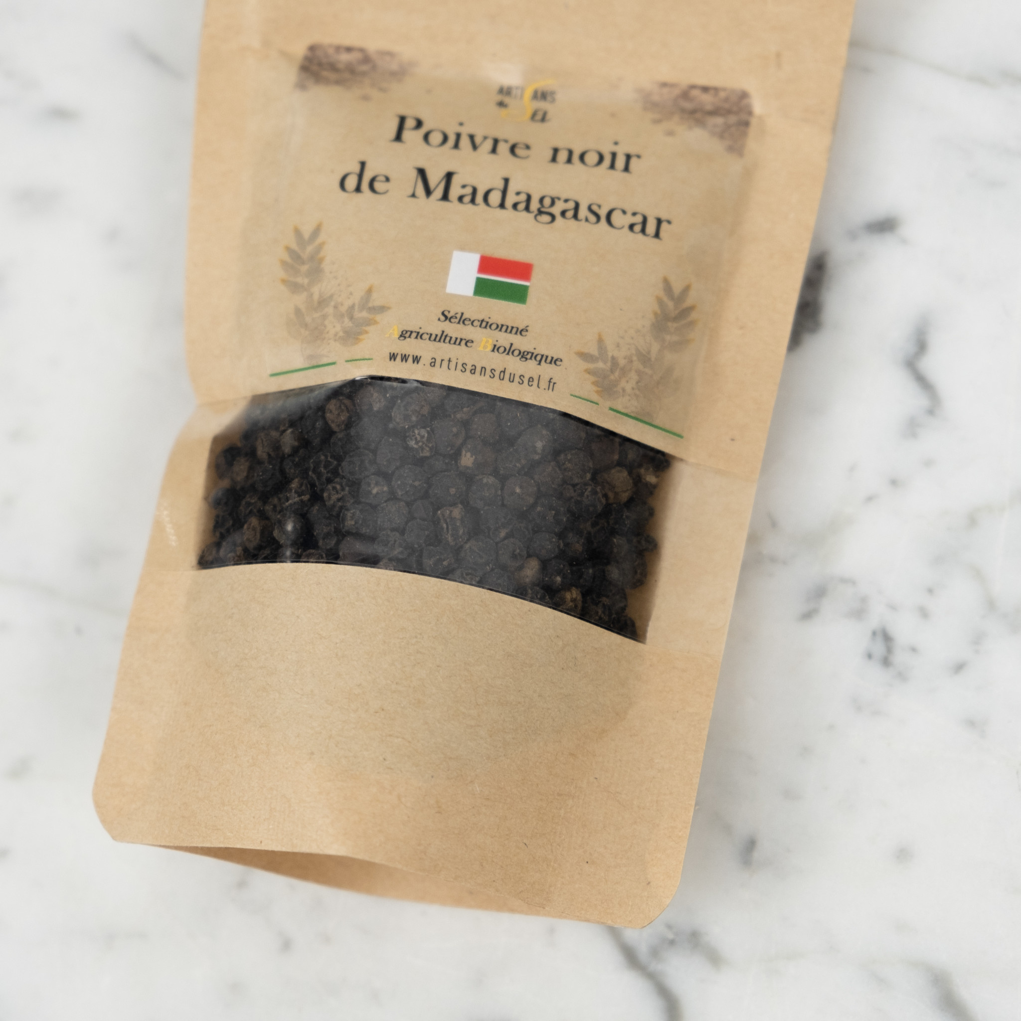 Poivre Noir de Madagascar - Black Peppercorns
