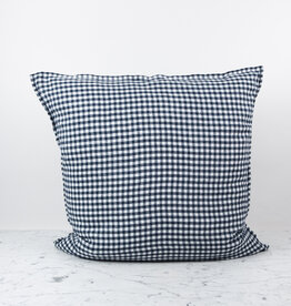 https://cdn.shoplightspeed.com/shops/625731/files/58894204/262x276x1/linge-particulier-french-linen-pillow-cover-20-ant.jpg