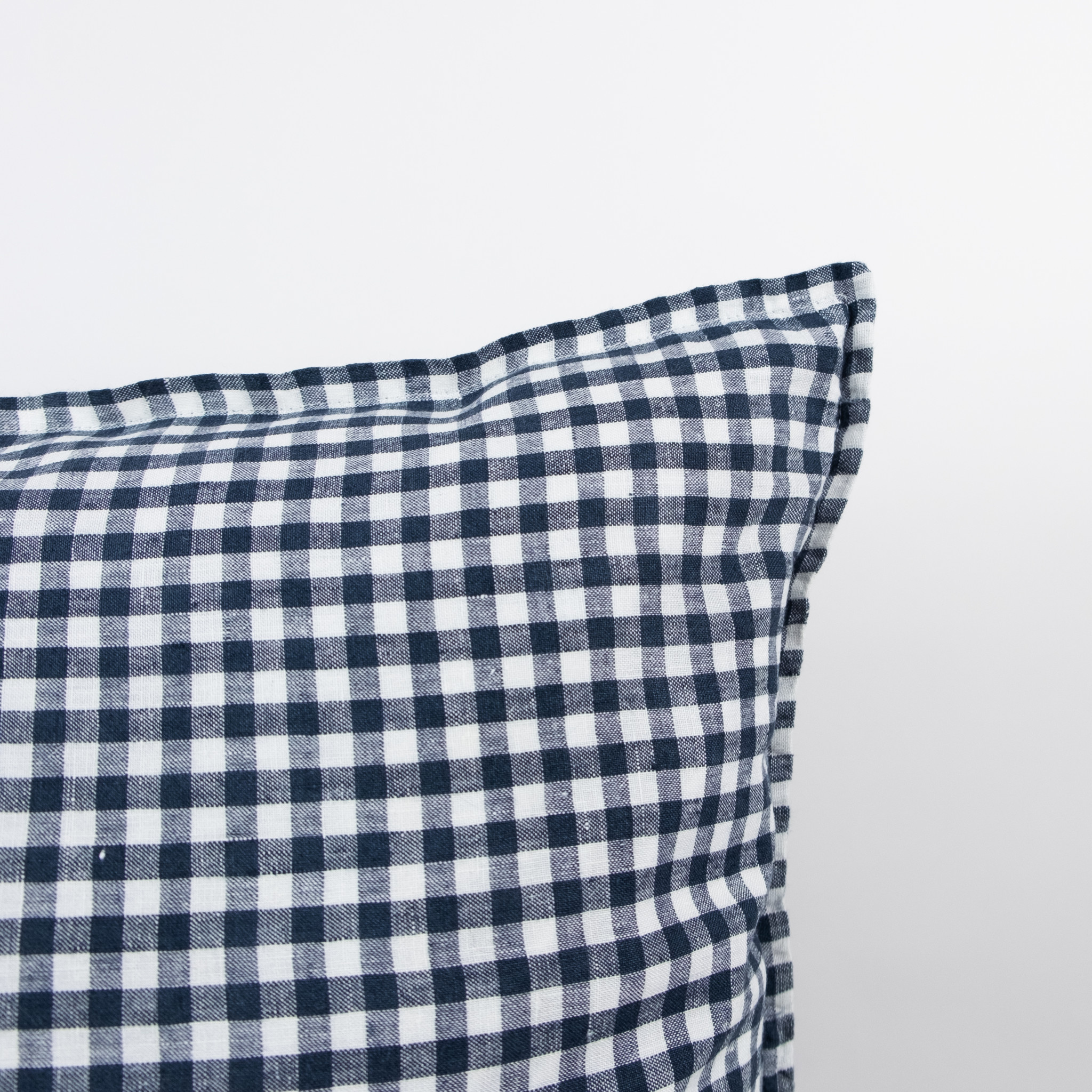Linge Particulier French Linen Pillow Cover - 20" - Anthracite Grey Gingham