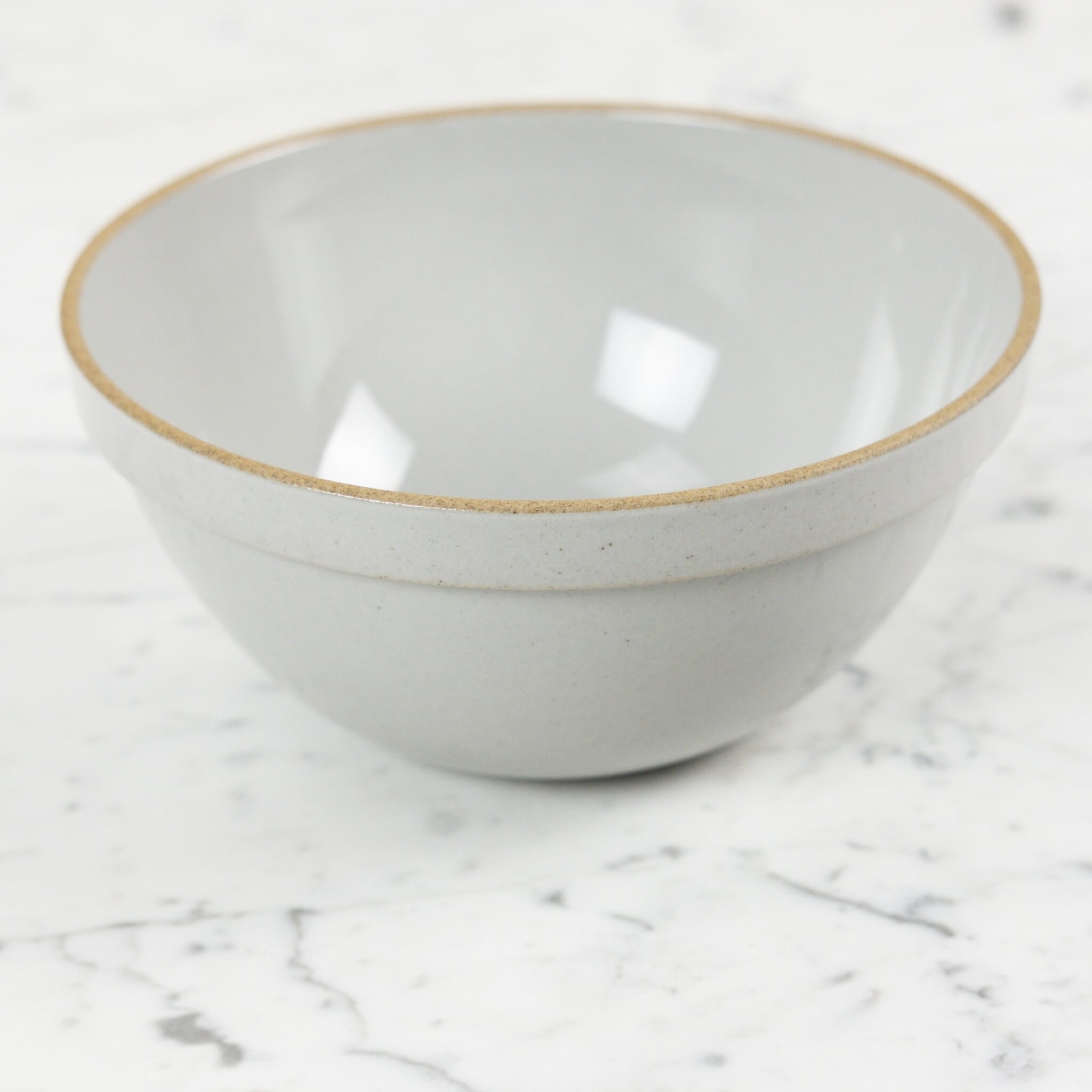 Hasami Hasami Porcelain Sloped Bowl - Grey - 7.3/8" x 3.1/2" HPM047