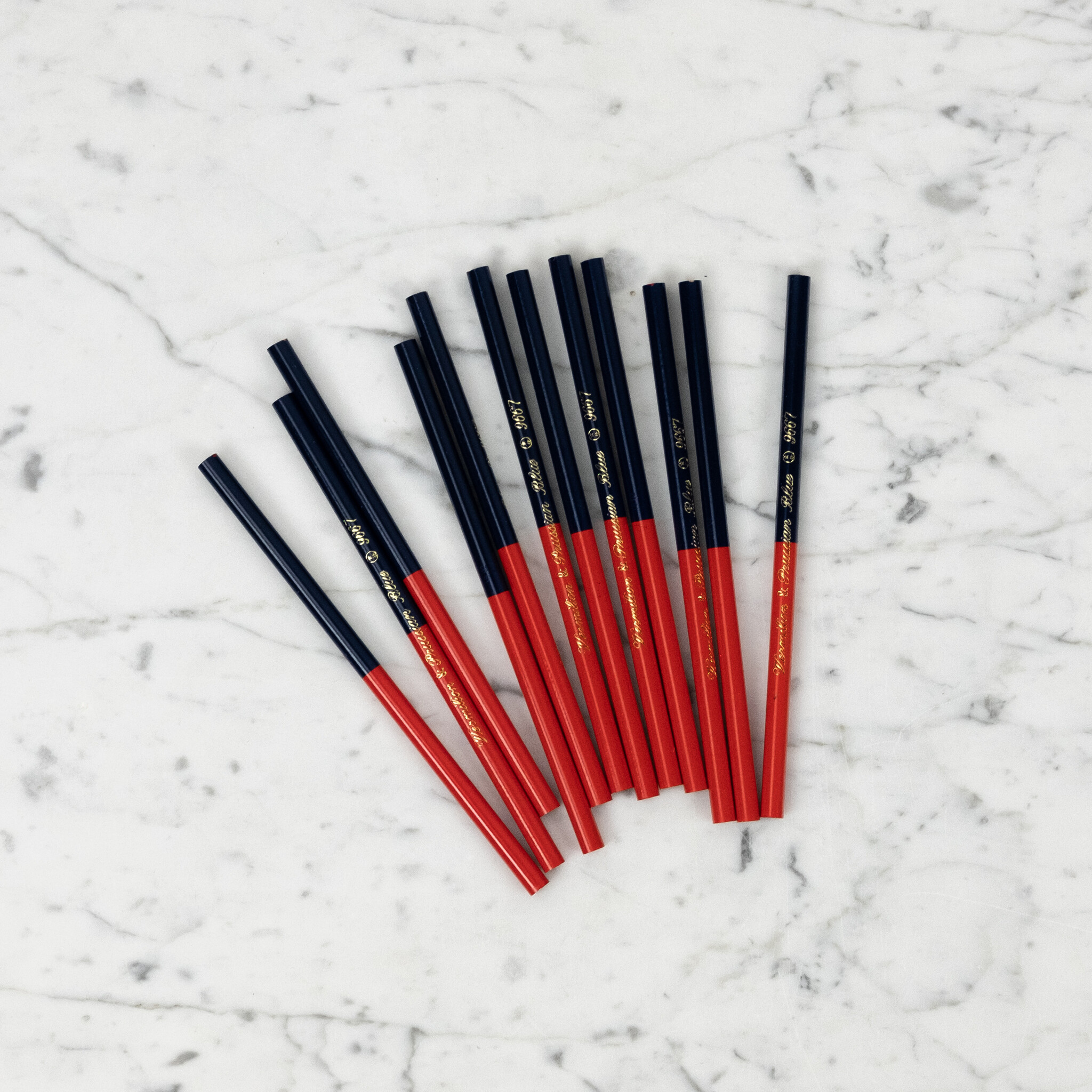 Box of 12 Kita-Boshi Pencils Vermillion Red/Prussian Blue