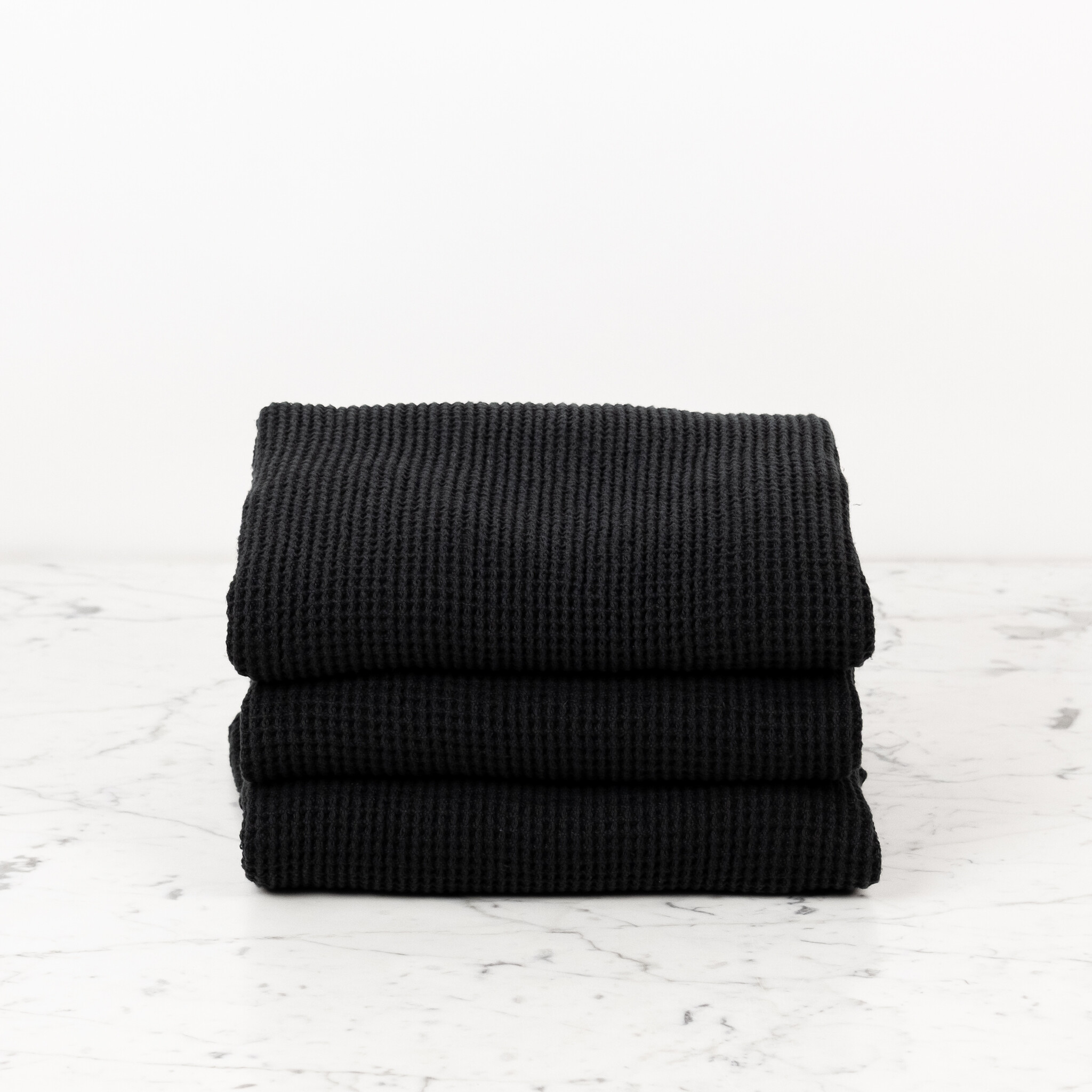 Linge Particulier French Linen + Cotton XL Waffle Compact Bath Towel - Black - 24 x 40"