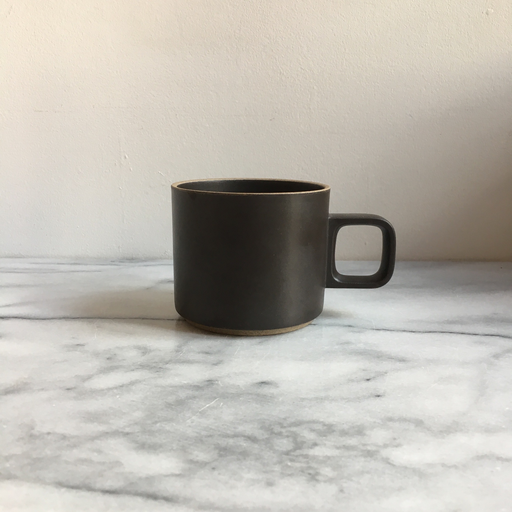 Hasami Hasami Porcelain Mug - Black- 3.3/8" x 2.7/8" Small HPB019