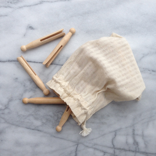 Old Fashioned Beechwood Clothes Pegs - Set of 50 in Cotton Bag