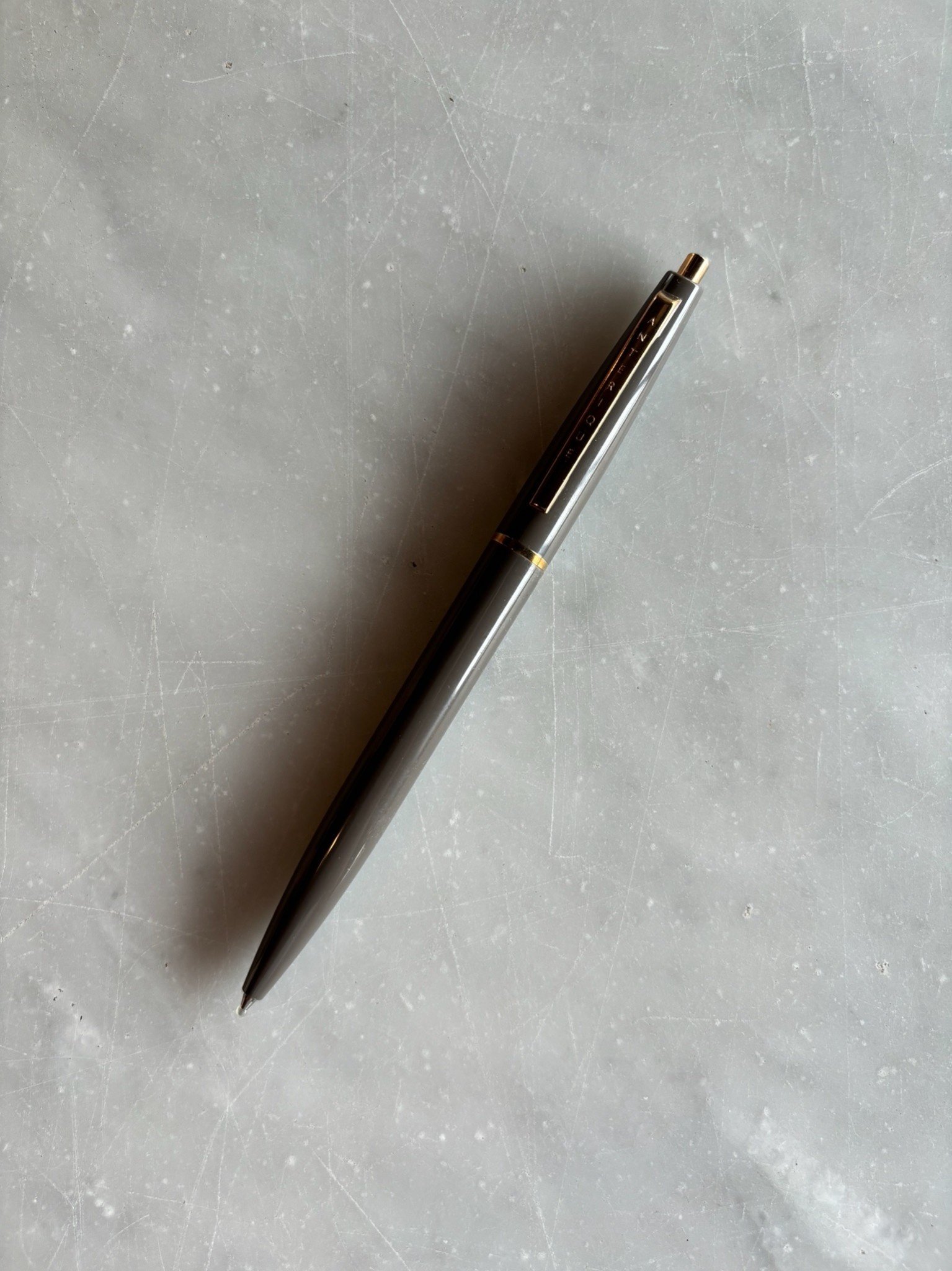 Anterique Oil-Based Ballpoint Pen - Cacao Grey