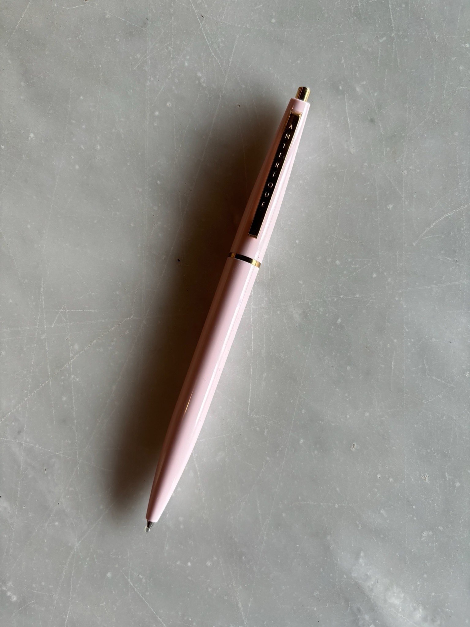 Anterique Oil-Based Ballpoint Pen - Baby Pink