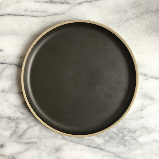 Hasami Hasami Porcelain Plate - Black - 8.5/8" x 7/8" HPB004