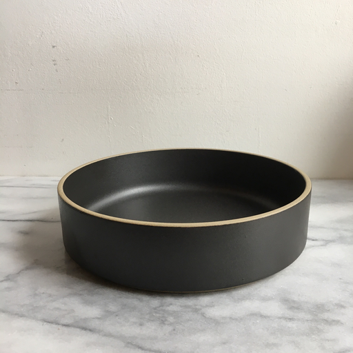 Hasami Hasami Porcelain Straight Bowl - Black - 8.5/8" x 2.1/8" HPB010