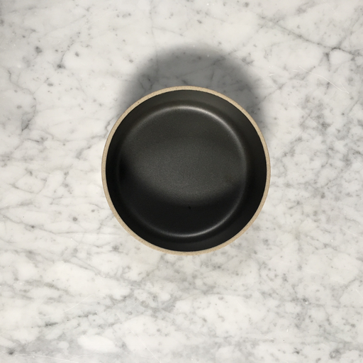 Hasami Hasami Porcelain Straight Bowl - Black - 5.5/8 x 2.1/8" HPB008