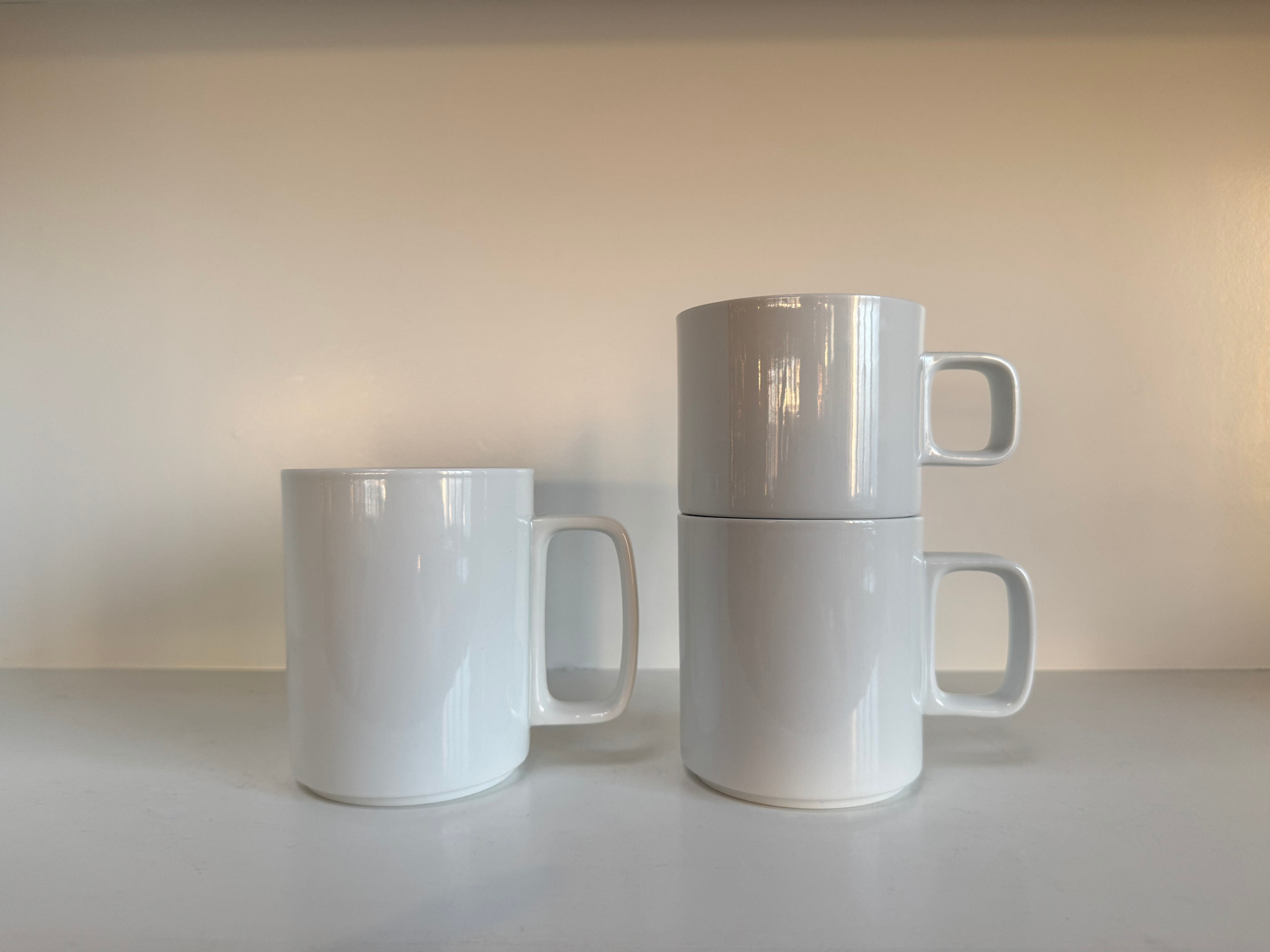 Hasami Hasami Porcelain Mug White - 3.3/8" x 4.1/8" Large HPW021