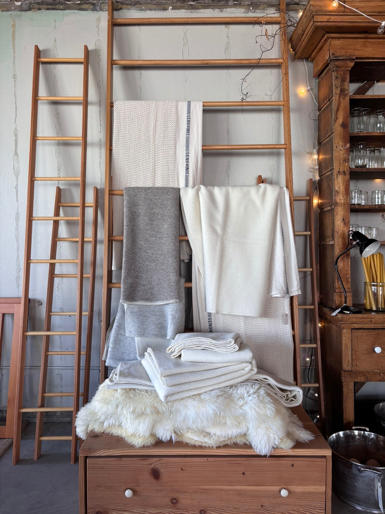 Wool Blanket - Natural Ice Bear White 78x55