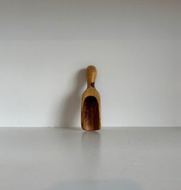 Olivewood Scoop with Knob End- Large