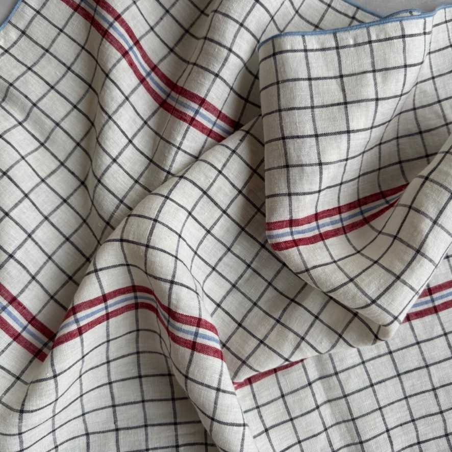 Checkered Linen Kitchen Towel (70cm x 45cm)- Red