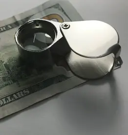 30X Magnifying Loop for Investigating and Discovery