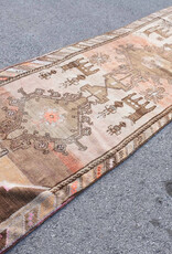 VINTAGE RUGS Vintage Oushak Deer Motif Brown, Pink and Beige Runner Rug - 3.7 x 13.1