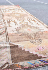 VINTAGE RUGS Vintage Oushak Deer Motif Brown, Pink and Beige Runner Rug - 3.7 x 13.1
