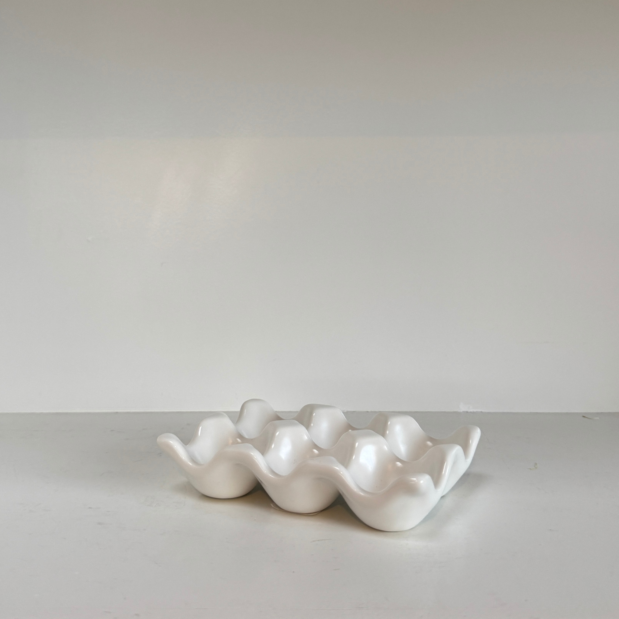 6 Egg Ceramic Tray - White