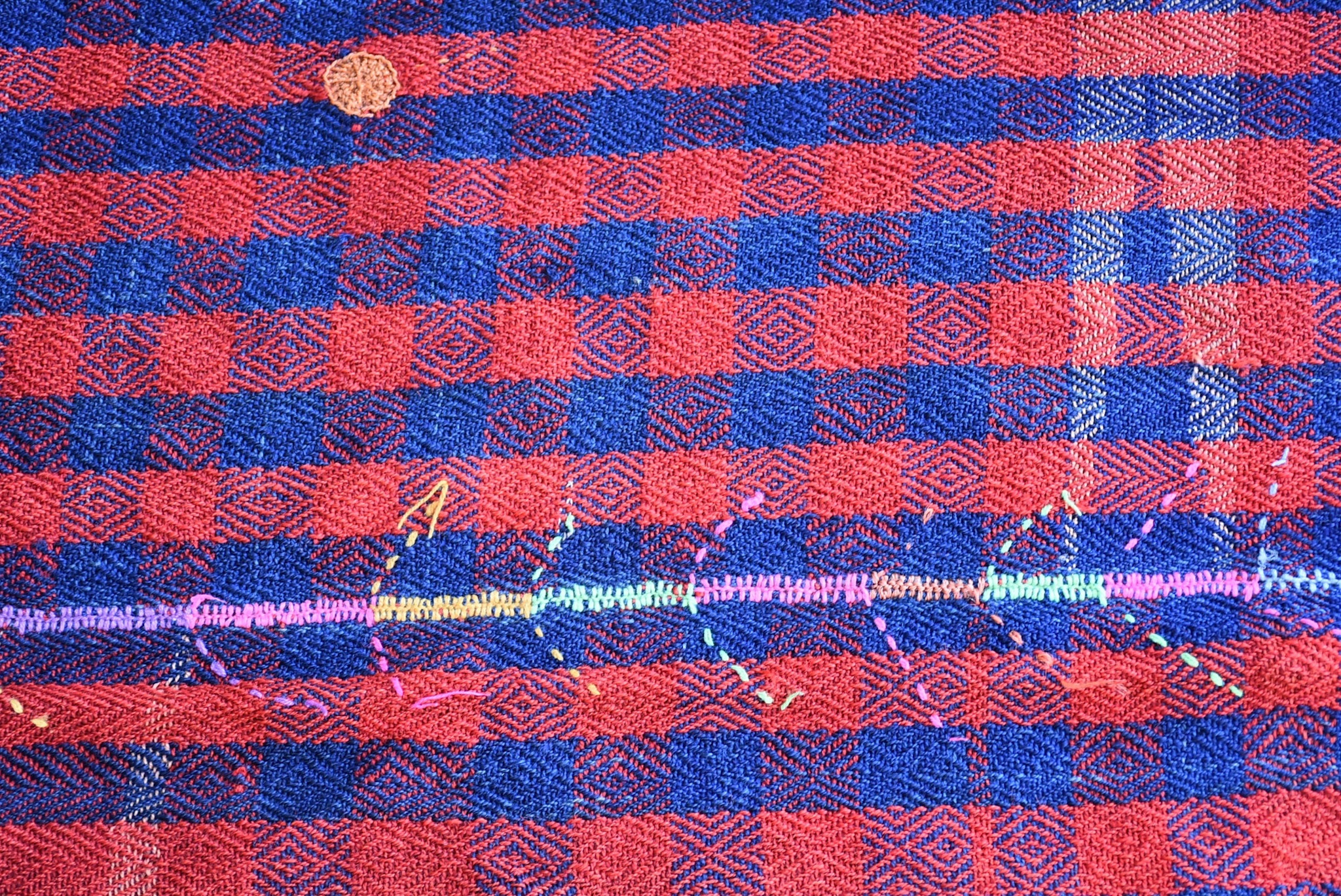 VINTAGE RUGS Vintage Thin Flatweave Bright Red & Blue Check Rug or Bed Cover - 6.5 x 8.2