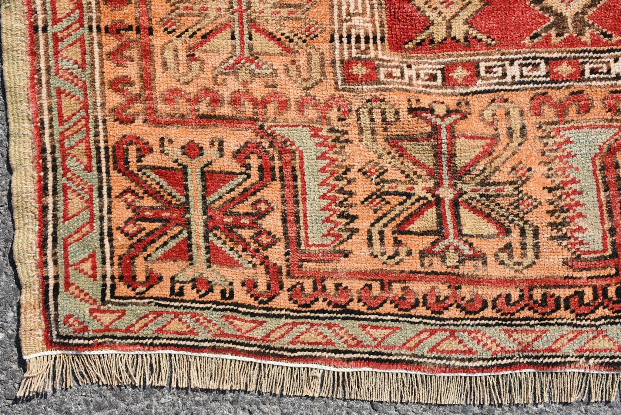 VINTAGE RUGS Vintage Turkish Wool Vibrant Red and Gold Tree of Life Rug - 4.3 x 7.1