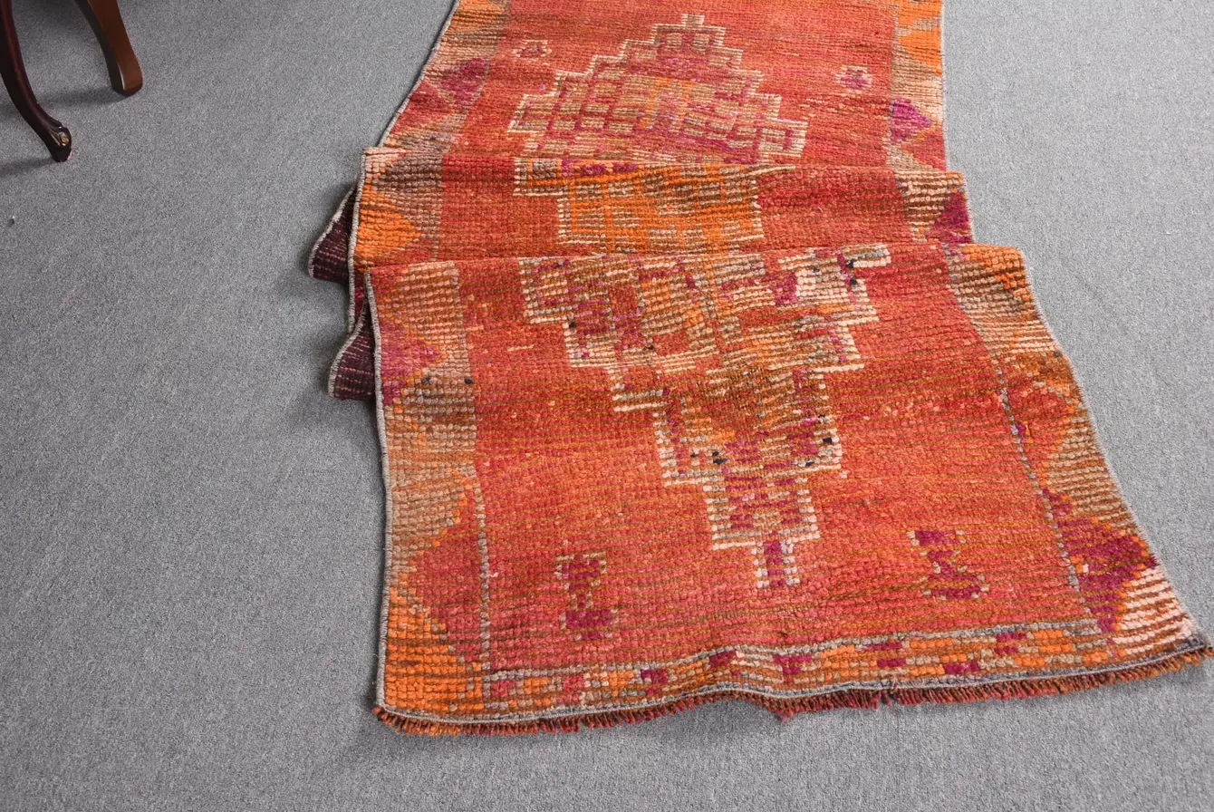 VINTAGE RUGS Vintage Red, Pink & Orange Geometric Oushak Runner Rug - 3 x 9.2