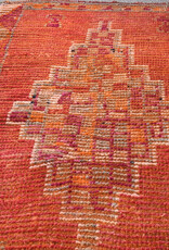 VINTAGE RUGS Vintage Red, Pink & Orange Geometric Oushak Runner Rug - 3 x 9.2