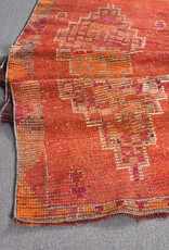 VINTAGE RUGS Vintage Red, Pink & Orange Geometric Oushak Runner Rug - 3 x 9.2