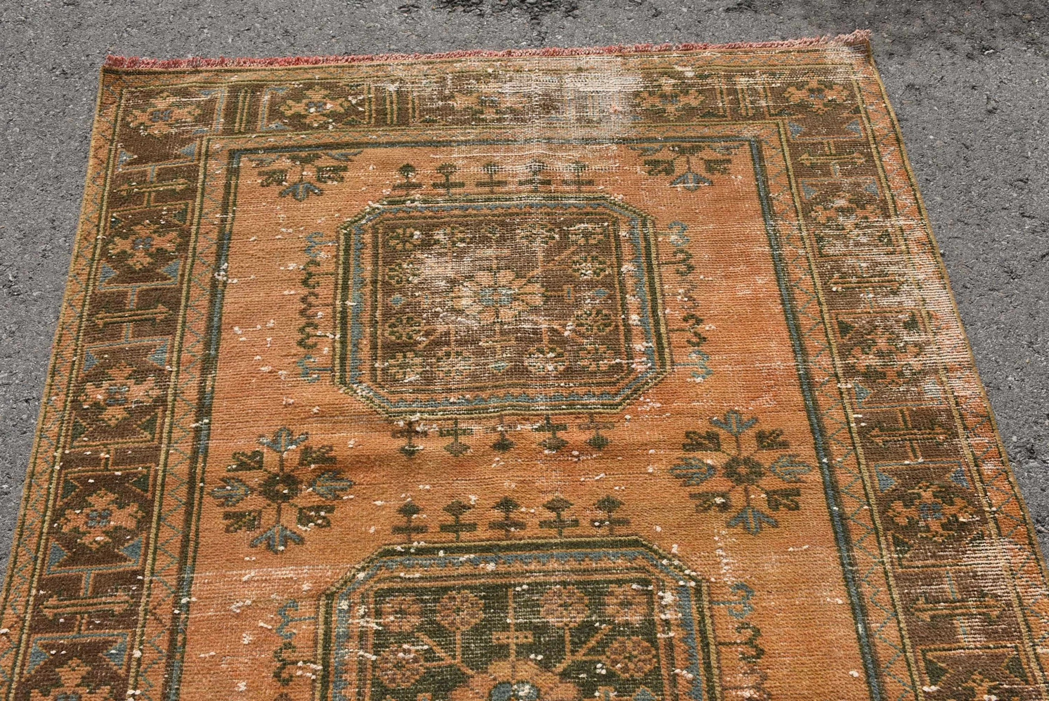 VINTAGE RUGS Vintage Turkish Wool Apricot & Green Wide Runner Rug - 4.4 x 11.2