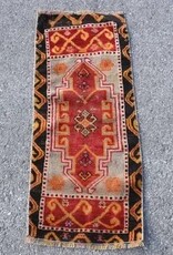 VINTAGE RUGS Vintage Turkish Red Kilim Patchwork Small Throw Rug - 1.3 x 3.1