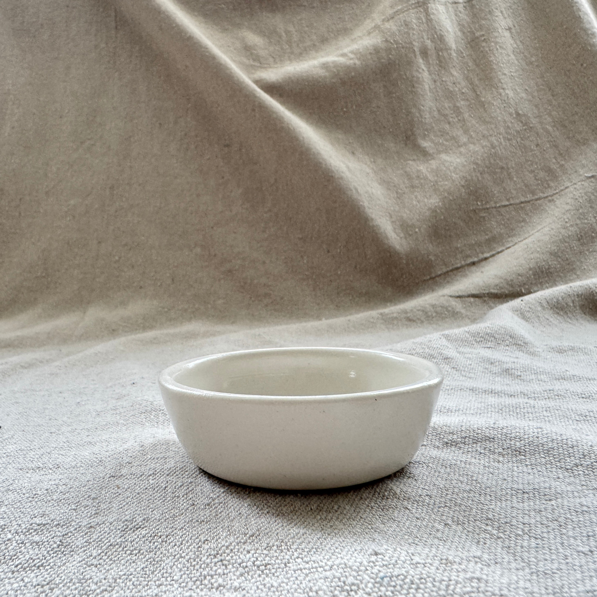 Bad Dogs Studio Bad Dogs Studio Sauce Bowl- White 3"