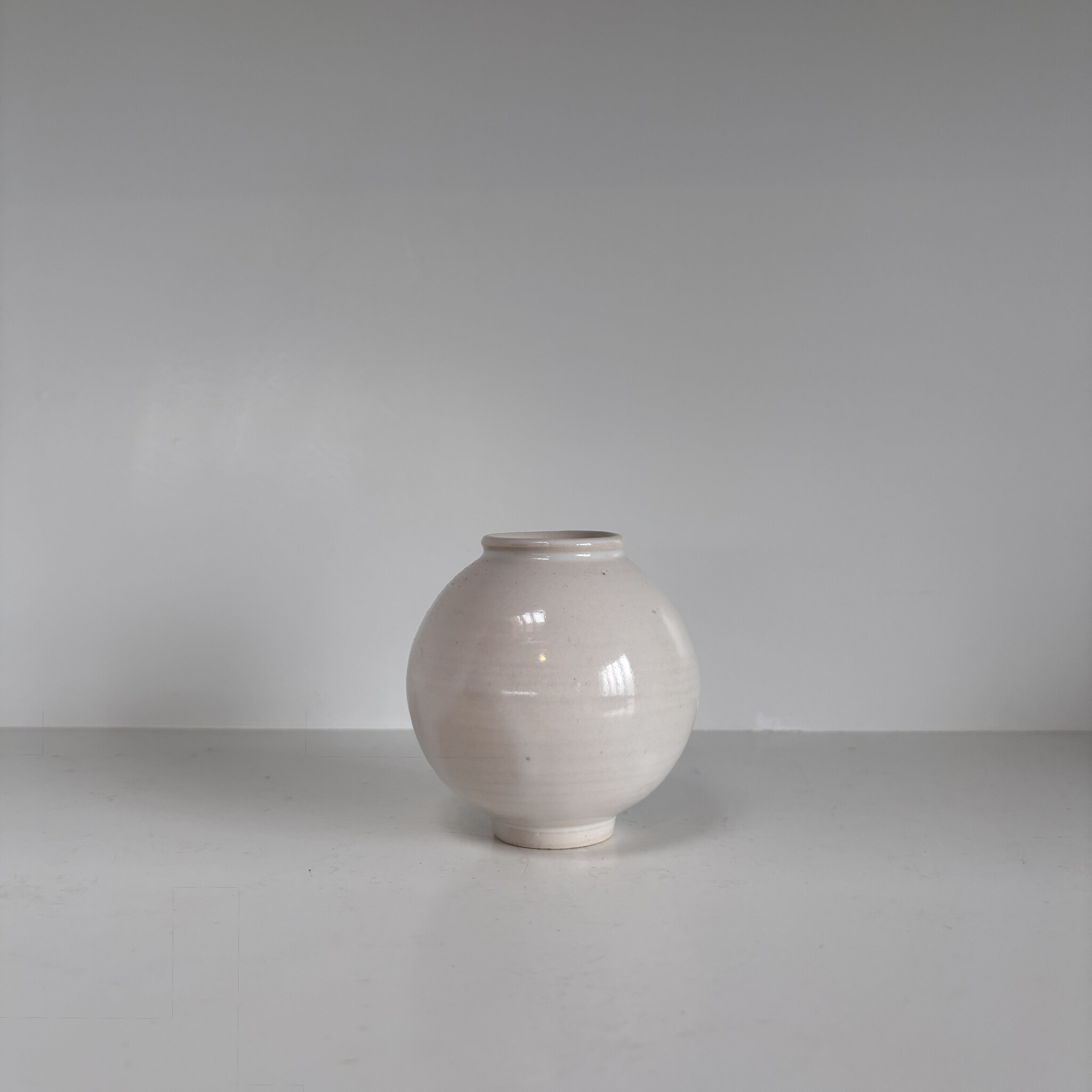 Jay Mini Moon Jar Ceramic Vase 8cm