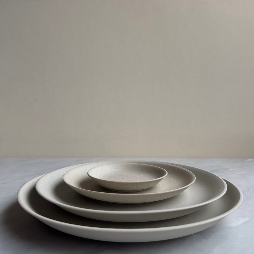 Alongu Alongu Plate 7"  Matte White