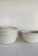 Golden Rabbit Cream Enamel Bowl - 5.5" - 24oz