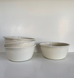 Golden Rabbit Cream Enamel Bowl - 5.5" - 24oz