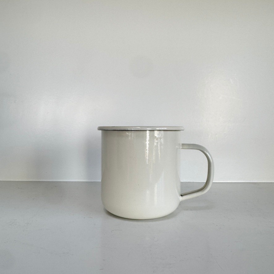 Golden Rabbit Cream Enamelware Mug - 12oz