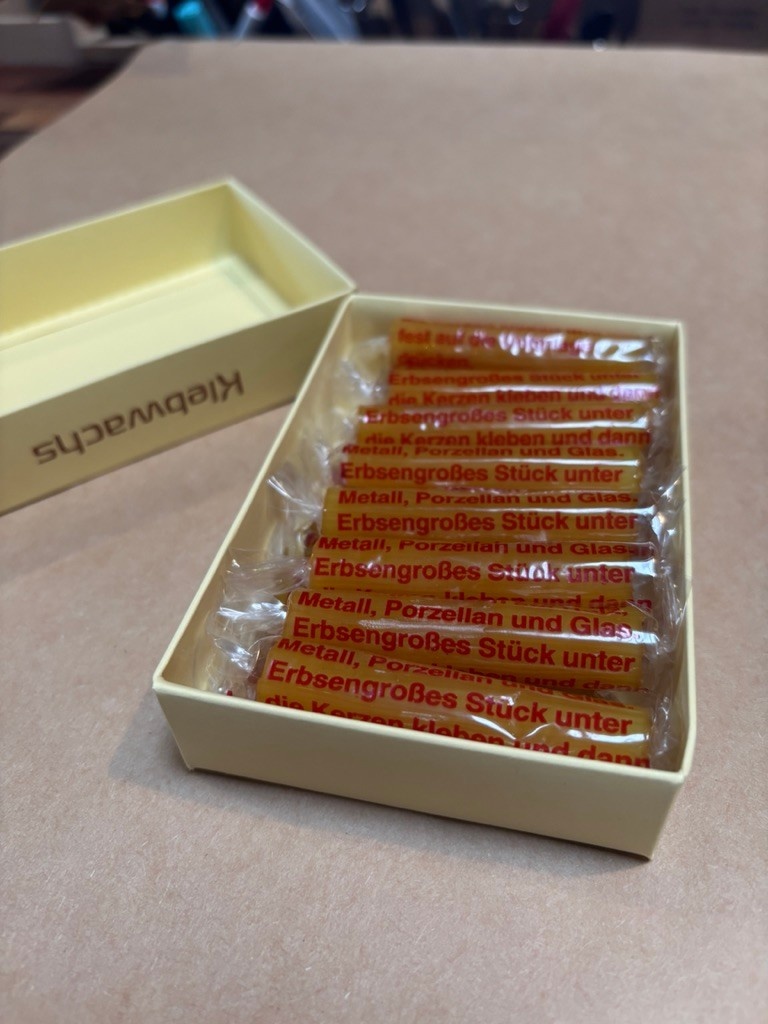 Stockmar Stockmar Sticky Wax - Box of 16 Rolls