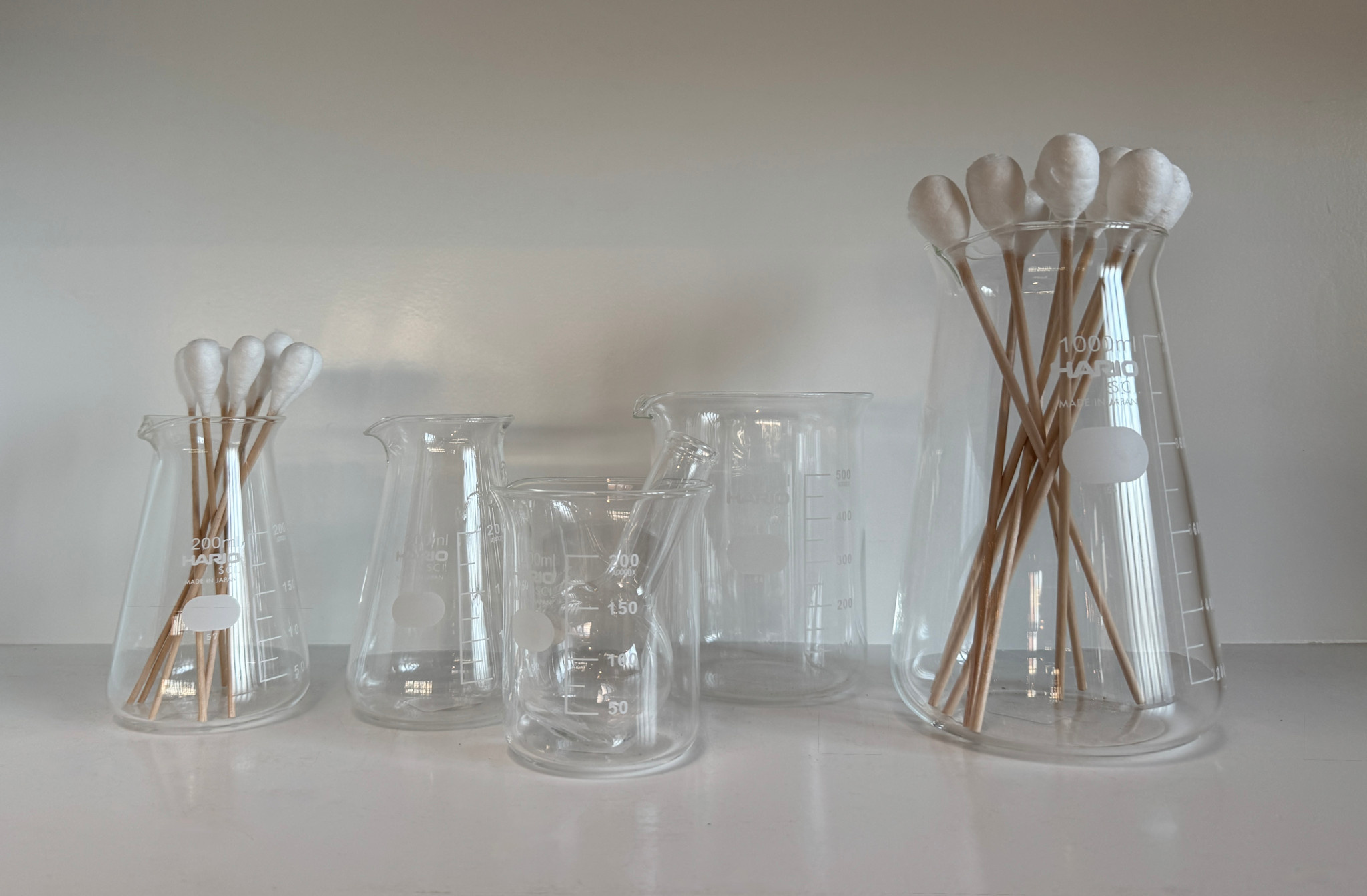 Hario Straight Sided Glass Beaker Vase - 500ml