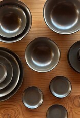 Alongu Alongu Plate Tenmoku Brown -7"