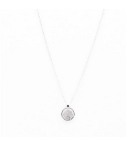 Caracol Natural White Stone Pendant Necklace - Silver