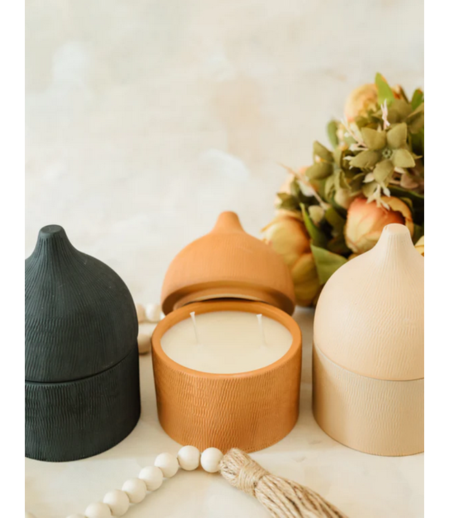 The Scented Market Clay 2 Wick Candle - Clay