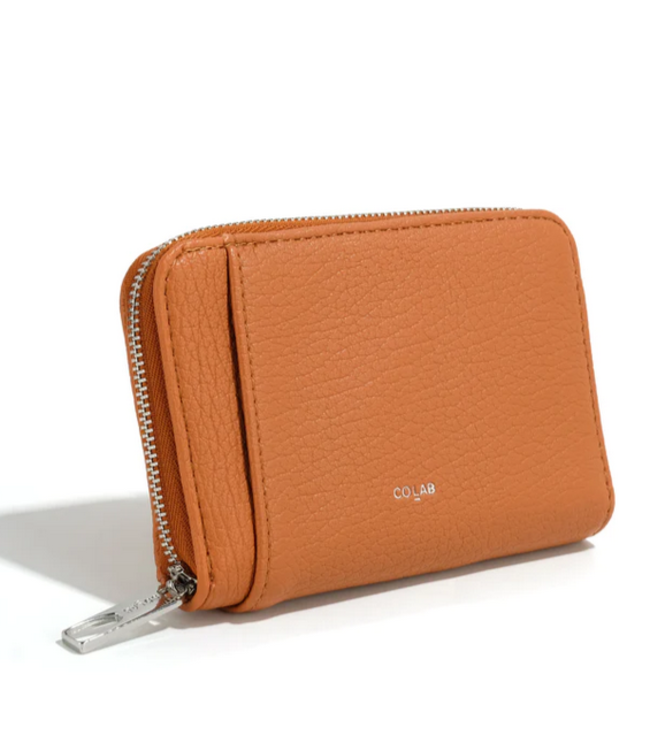 Co Lab Purses Les Amis 'LEO LOVE' Wallet - Caramel