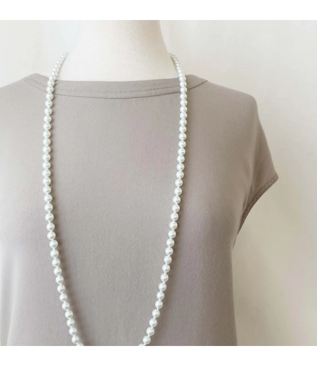 Caracol Long Faux Pearl Necklace