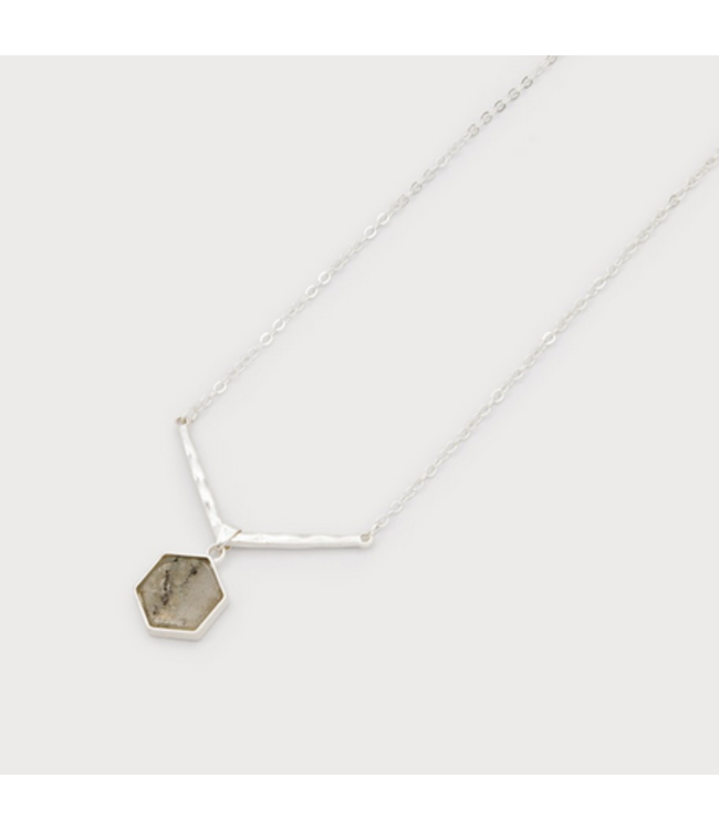 Caracol - Necklace w "V" Hammered Metal & Stone Pendant- Grey